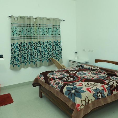 Appartamento Bs Dreamz Ooty Esterno foto