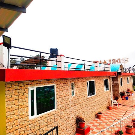Appartamento Bs Dreamz Ooty Esterno foto