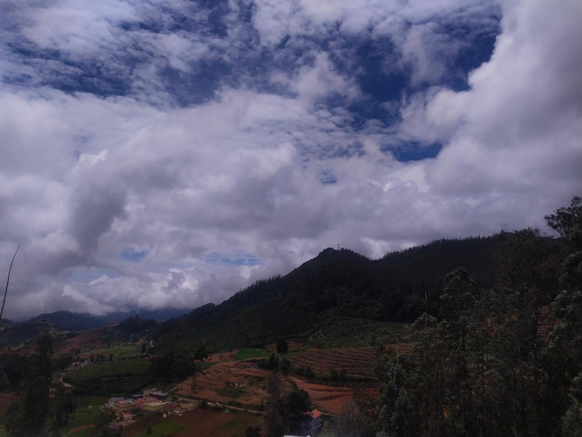Appartamento Bs Dreamz Ooty Esterno foto