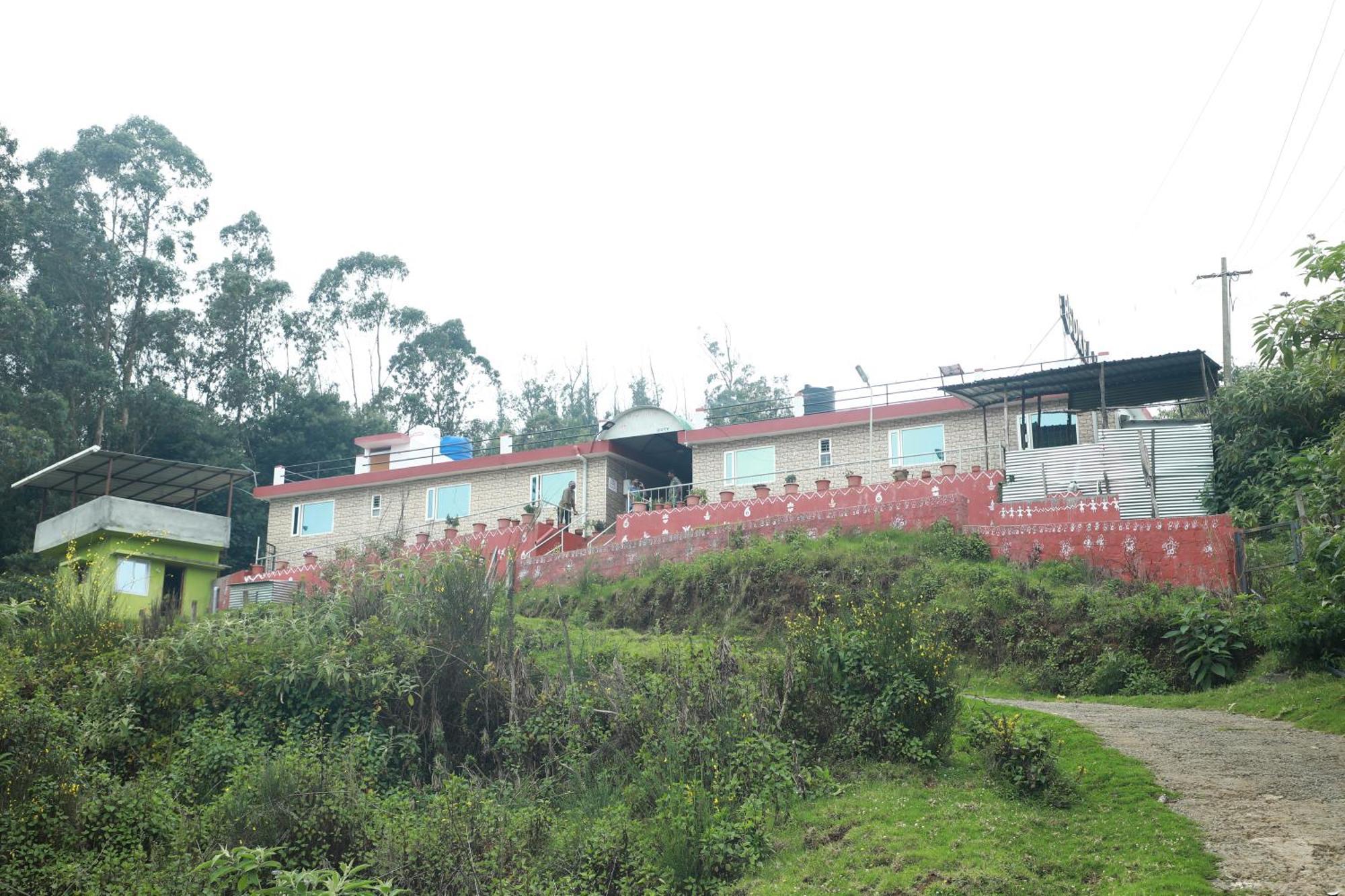 Appartamento Bs Dreamz Ooty Esterno foto
